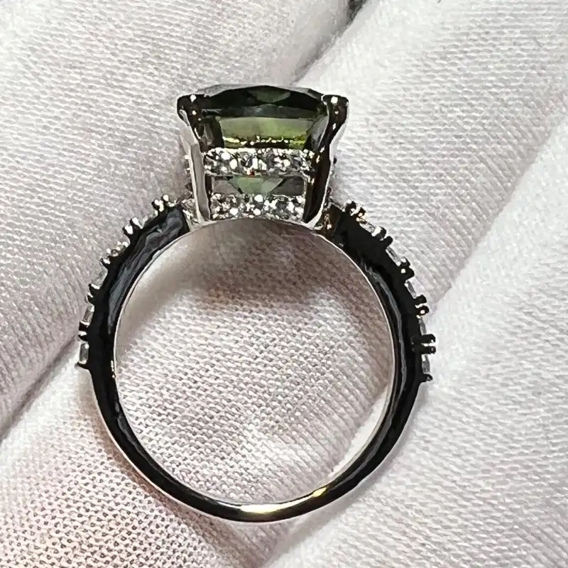 /public/photos/live/20 (4).webp